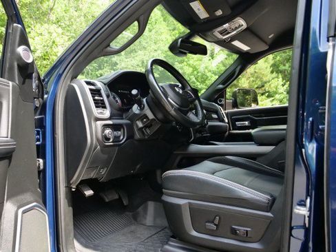 Used 2022 RAM 2500 Laramie AWD/4WD image 26