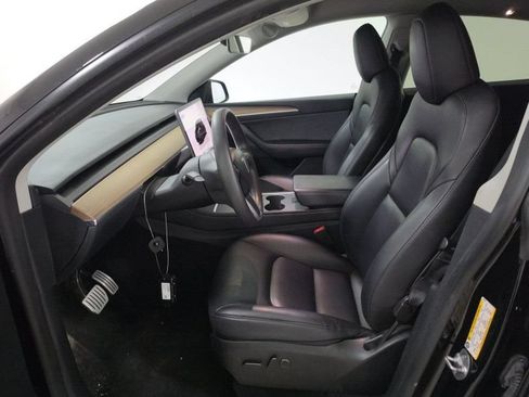 Used 2023 Tesla Model Y Performance AWD/4WD image 6