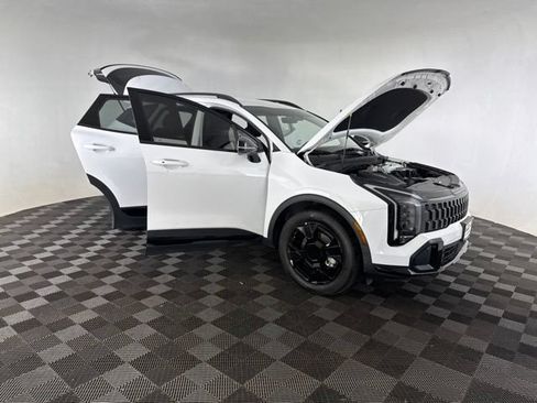 Certified 2026 Kia Sportage X-Line AWD/4WD image 14