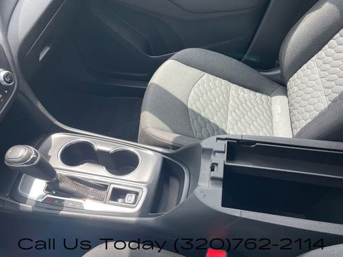 Used 2020 Chevrolet Equinox LT FWD image 25