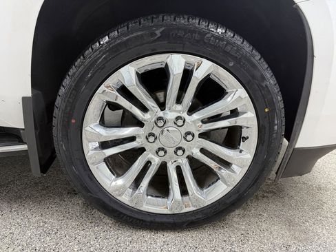 Used 2017 Cadillac Escalade ESV Premium Luxury w/ LPO, Radiant Package image 44