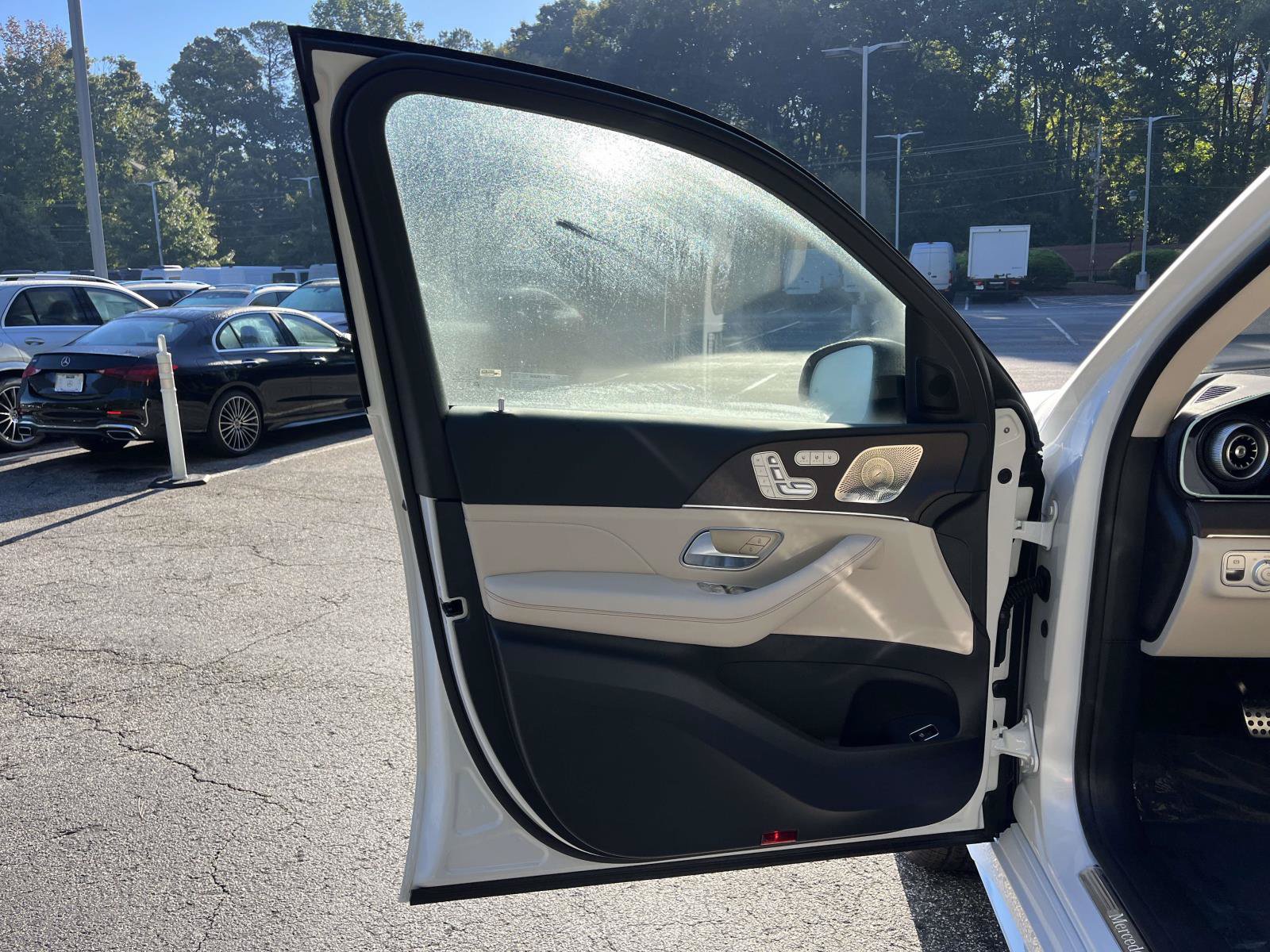 New 2027 Mercedes-Benz GLS 450 4MATIC image 17