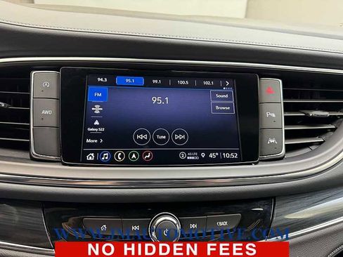 Used 2022 Buick Enclave Essence w/ Experience Buick Package AWD/4WD image 26