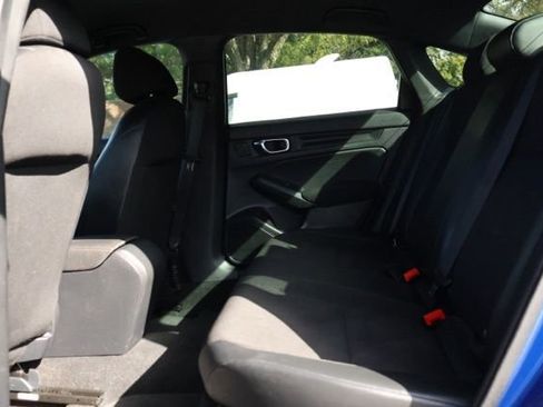 Used 2022 Honda Civic Sport image 15