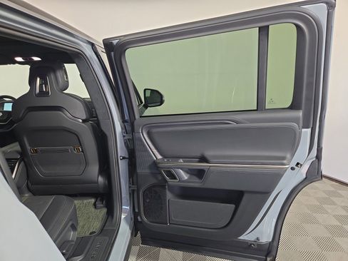 Used 2024 Rivian R1S Adventure AWD/4WD image 19