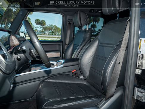 Used 2021 Mercedes-Benz G 550 w/ AMG Line image 6