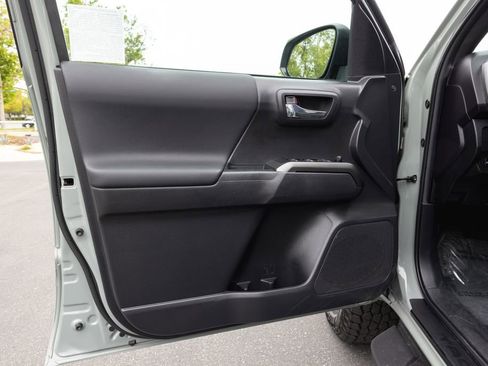 Certified 2023 Toyota Tacoma TRD Sport AWD/4WD image 24
