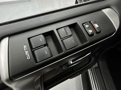 Used 2022 Toyota 4Runner Limited image 13