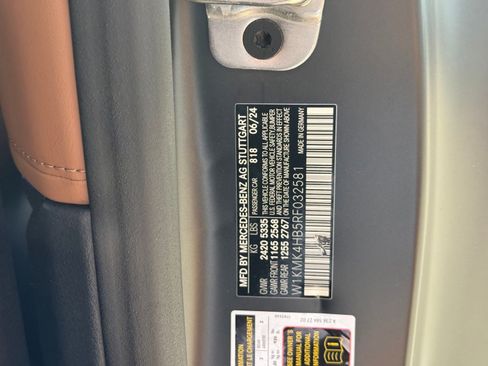 Used 2024 Mercedes-Benz CLE 300 4MATIC Cabriolet image 39