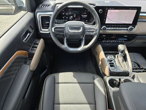 New 2026 GMC Canyon Denali AWD/4WD image 4