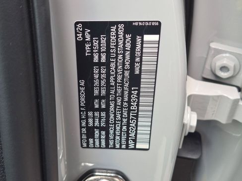 New 2026 Porsche Macan S AWD/4WD image 30