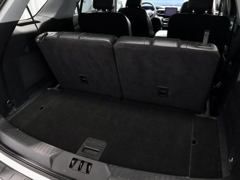 Used 2022 Ford Explorer Limited w/ Equipment Group 301A image 14