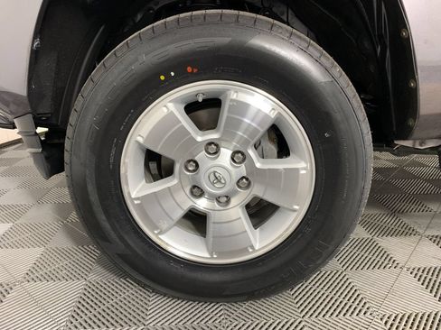 Used 2016 Toyota Tacoma SR RWD image 7
