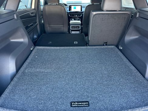 New 2026 Volkswagen Atlas Cross Sport SE image 13