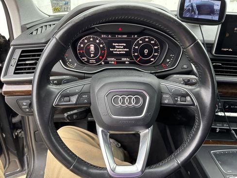 Used 2018 Audi Q5 2.0T Premium Plus w/ Premium Plus Package AWD/4WD image 9