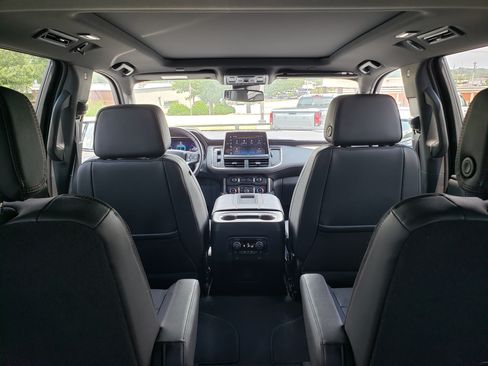 Used 2023 Chevrolet Tahoe RST w/ Luxury Package RWD image 35