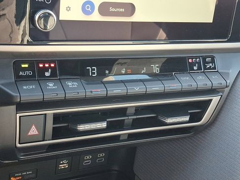 Certified 2026 Toyota Camry SE w/ Convenience Package image 16