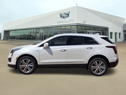 New 2026 Cadillac XT5 Premium Luxury w/ LPO, Floor Liner Package AWD/4WD image 3