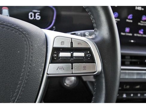 Used 2025 Kia Telluride S FWD image 17