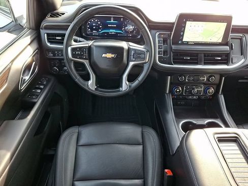 Used 2024 Chevrolet Tahoe LT w/ Luxury Package AWD/4WD image 12