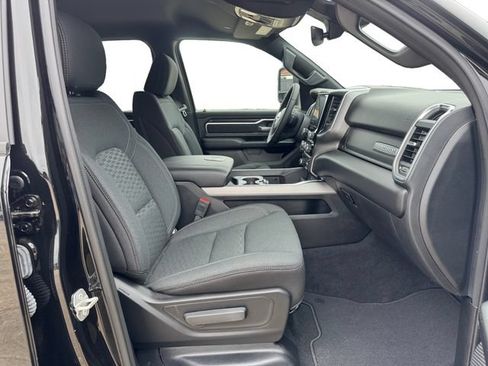 Used 2025 RAM 1500 Big Horn AWD/4WD image 15