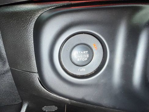 Used 2020 Jeep Gladiator Rubicon AWD/4WD image 31