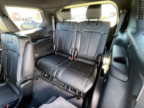 New 2026 Jeep Grand Cherokee L Limited image 22