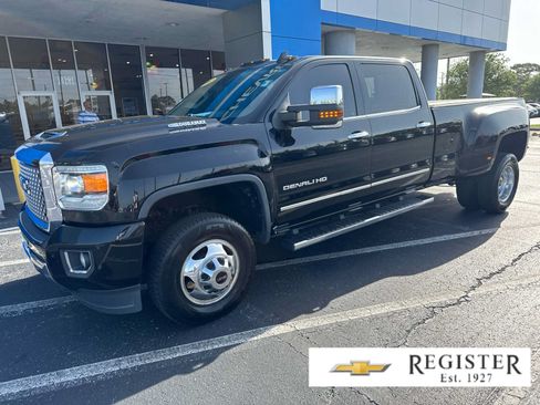 Used 2017 GMC Sierra 3500 Denali w/ Duramax Plus Package AWD/4WD image 1