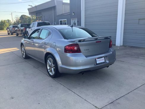 Used 2013 Dodge Avenger SE FWD image 6