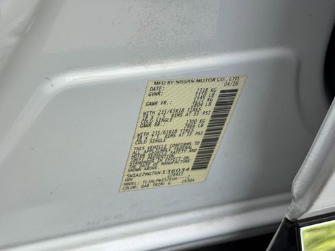 Used 2016 Nissan Murano S FWD image 36