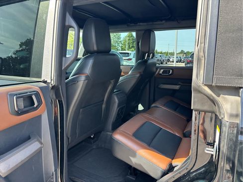 Used 2021 Ford Bronco Outer Banks AWD/4WD image 5