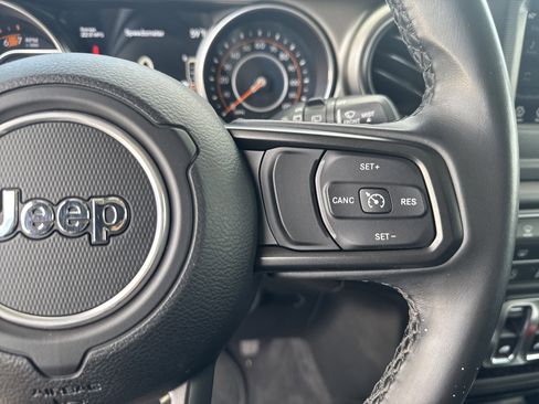 Certified 2021 Jeep Wrangler Sport S image 22