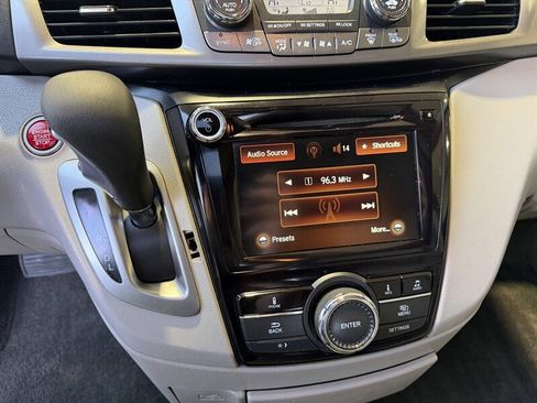 Used 2016 Honda Odyssey EX-L image 25