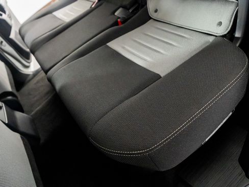 Used 2025 Toyota 4Runner TRD Off-Road image 28