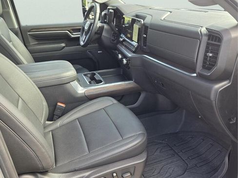 Used 2024 GMC Sierra 2500 SLT w/ SLT Premium Package AWD/4WD image 19