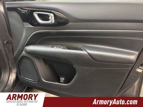 Used 2022 Jeep Compass Altitude w/ Convenience Group image 34