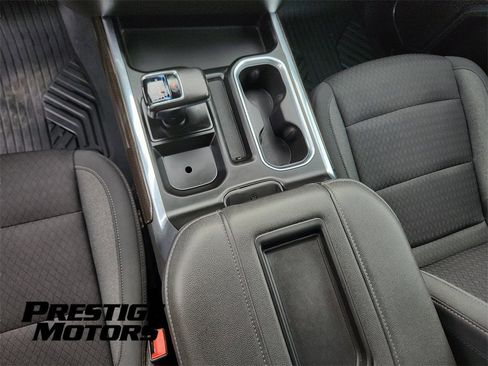 Used 2022 Chevrolet Silverado 1500 LT Trail Boss w/ Protection Package image 19