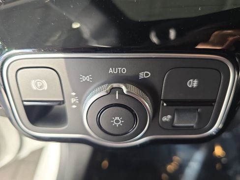 Certified 2026 Mercedes-Benz CLA 250 image 27