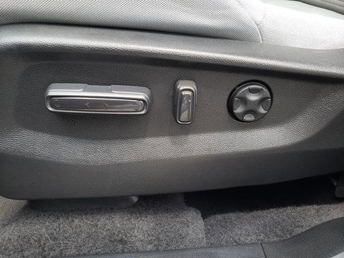 Used 2020 Honda CR-V EX image 21