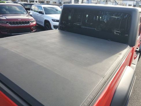 Certified 2020 Jeep Gladiator Sport w/ Quick Order Package 24S image 12