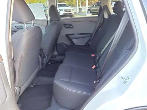 Certified 2023 Nissan Rogue S FWD image 7
