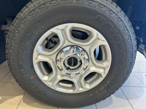 New 2025 Ford F250 XLT image 20