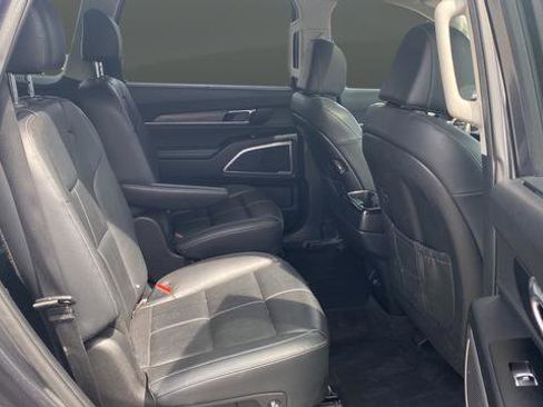 Used 2022 Kia Telluride EX w/ EX Premium Package AWD/4WD image 26