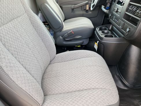 New 2025 Chevrolet Express 3500 w/ Power Convenience Package image 10