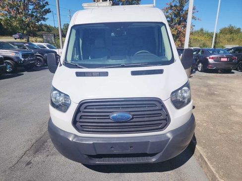 Used 2017 Ford Transit 250 250 image 2