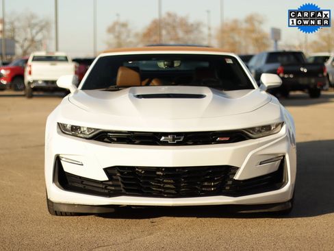 Used 2020 Chevrolet Camaro SS image 2