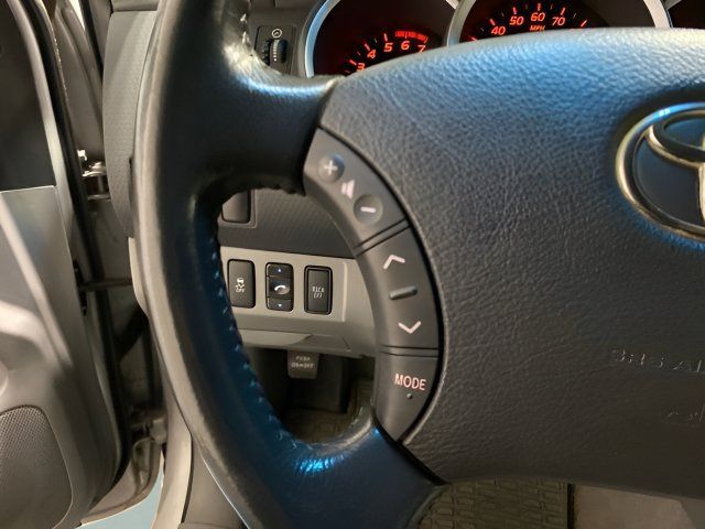 Used 2010 Toyota Tacoma 4x4 Access Cab V6 image 14
