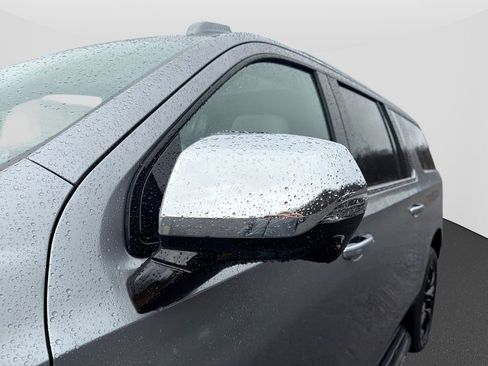 New 2026 Chevrolet Suburban Premier w/ Sun And Tow Package image 11