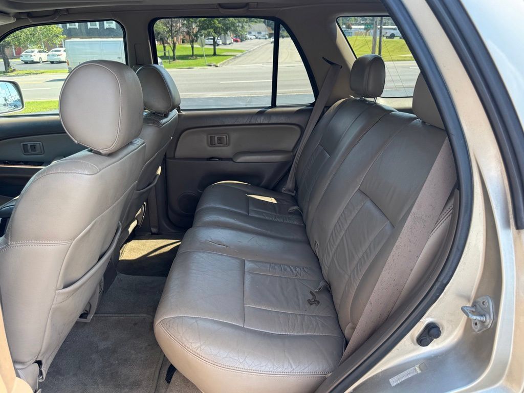 Used 2002 Toyota 4Runner Limited RWD image 14