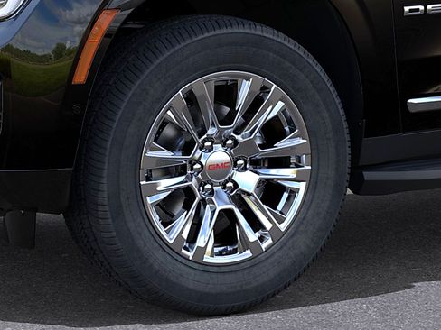 New 2026 GMC Yukon XL Denali w/ LPO, Floor Liner Package AWD/4WD image 9